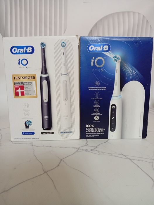 Зубна електрощітка Oral- b