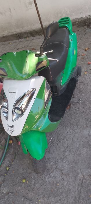 Продам скутер на ходу