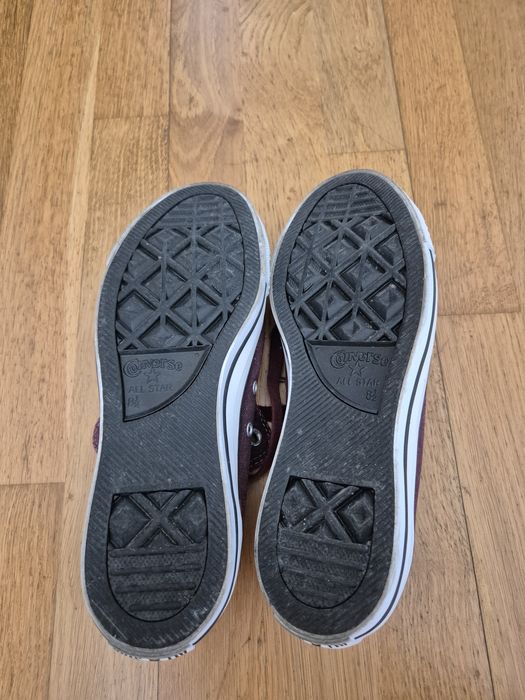 Ténis AllStar cor de vinho como novos
