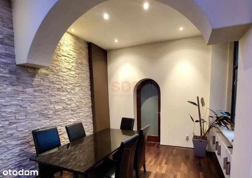 Kamienica | 120 m2| 4 pokoje | 1. piętro | balkon |