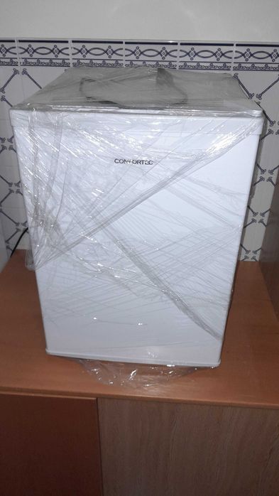 Frigorífico Mini Conforte 65L
