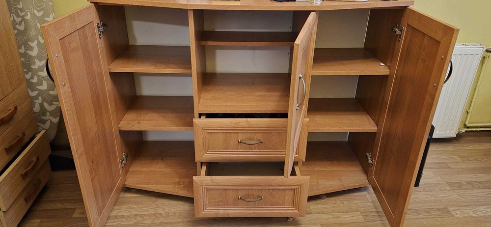 Komoda stan bardzo dobry