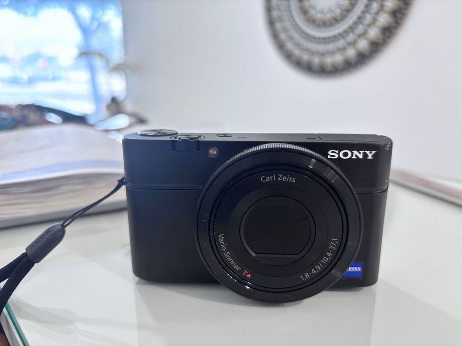 Sony Cyber-shot DSC-RX100 | Compacta Premium | Carl Zeiss | Excelente Estado