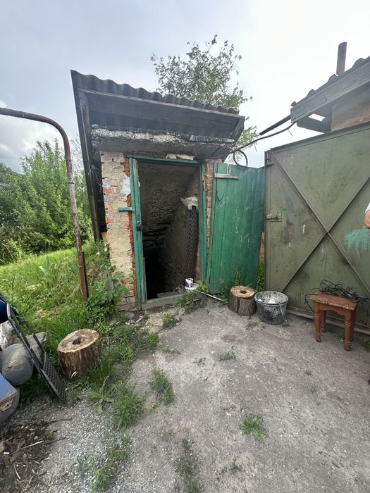 Добротний будинок в Кіровоградської області с. Михайлівка