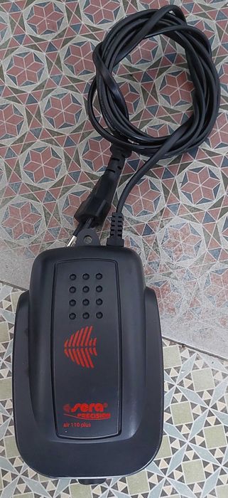 Aquário Aquatlantis Curvo de 200 litros - usado em bom estado