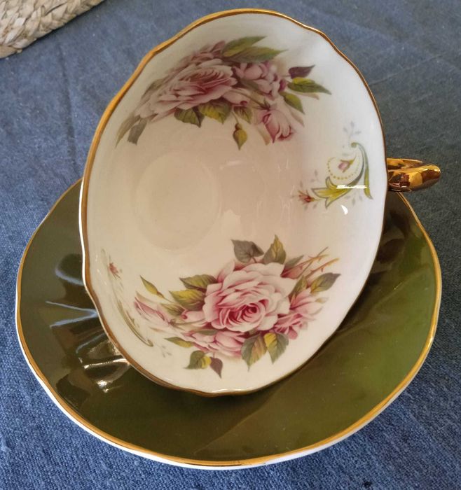 Peças de porcelana