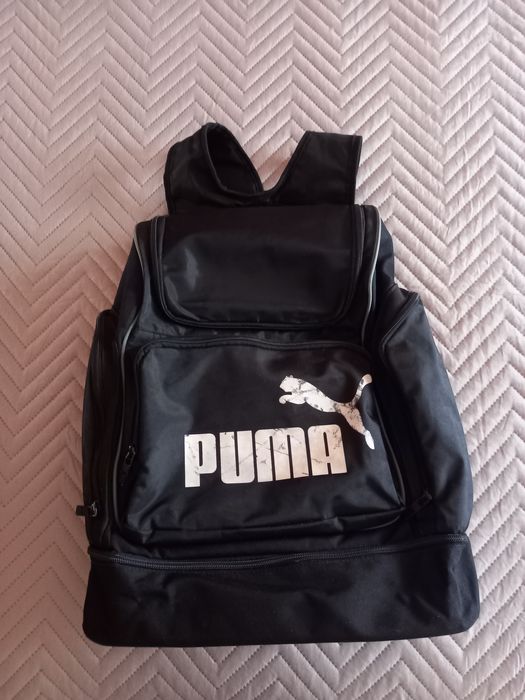 Mochila Puma muito espaçosa
