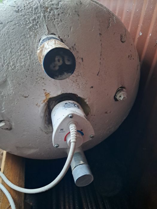 Grzałka z termostatem