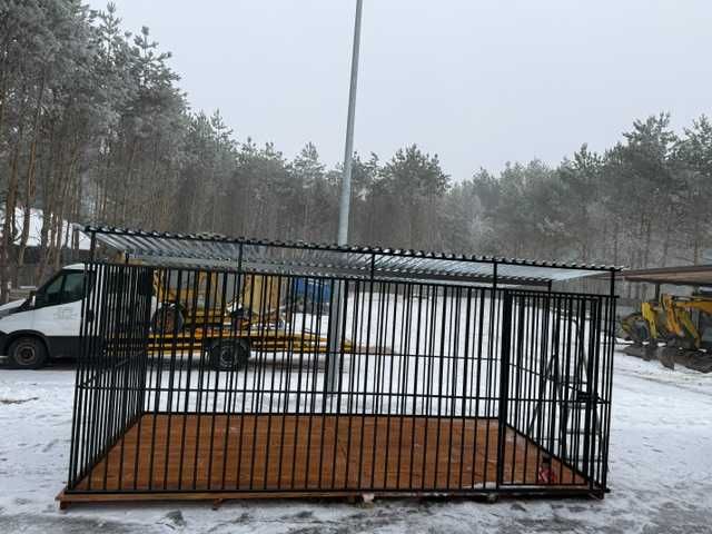 Kojec dla psa solidny, transport