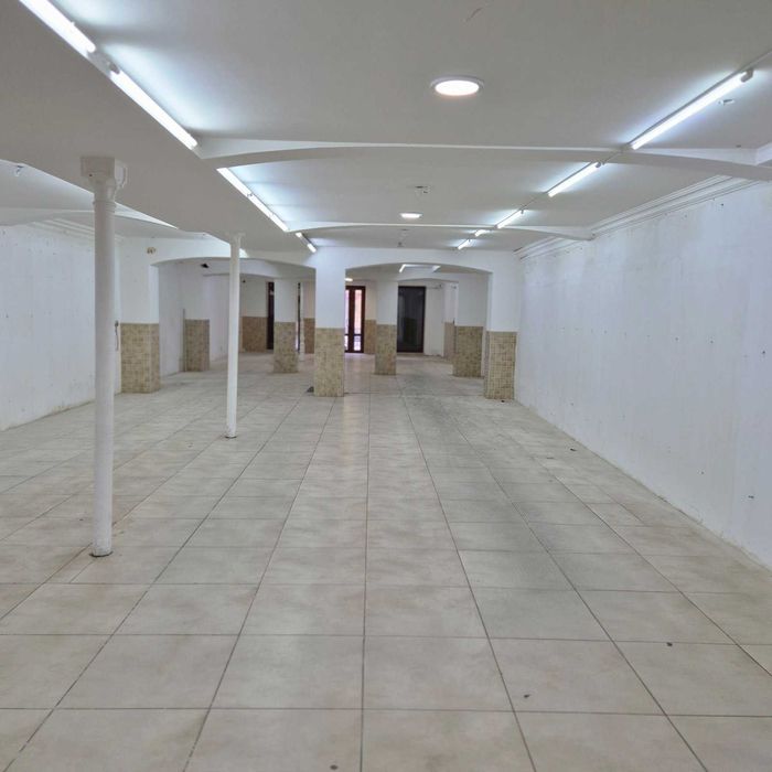 Фасад 245 м², Соборная площадь под магазин.