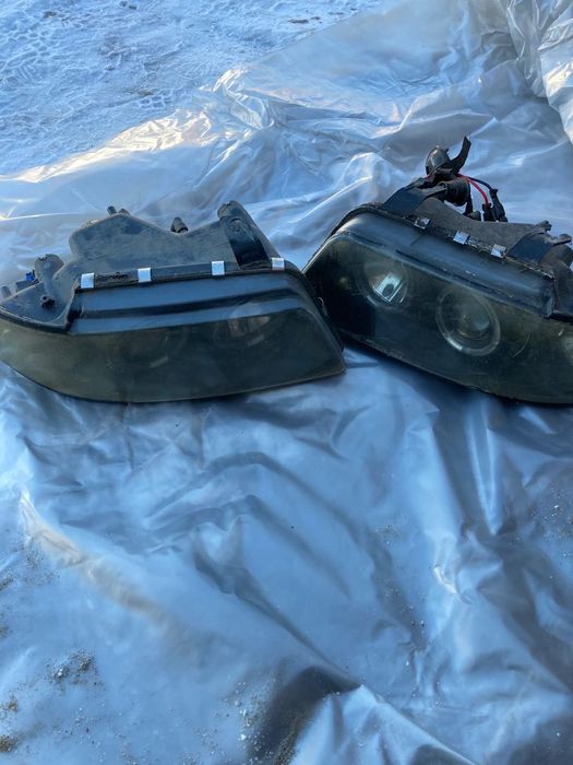 Фари на ауді комплект