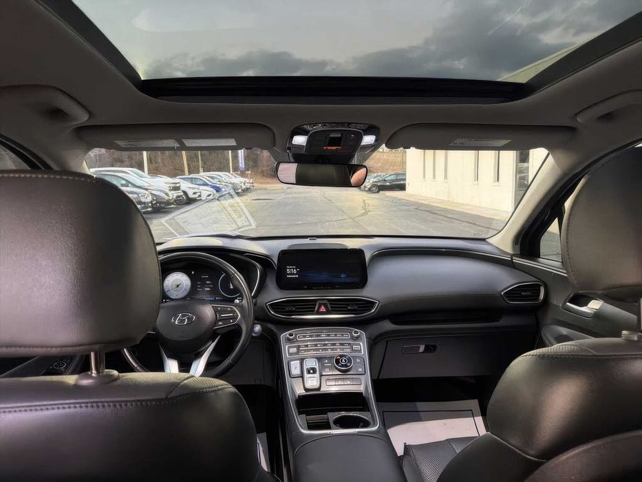 Hyundai Santa Fe Limited      2021