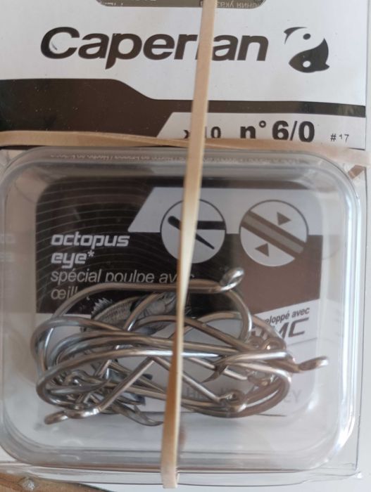 Material de pesca, diversos, a preços baixos