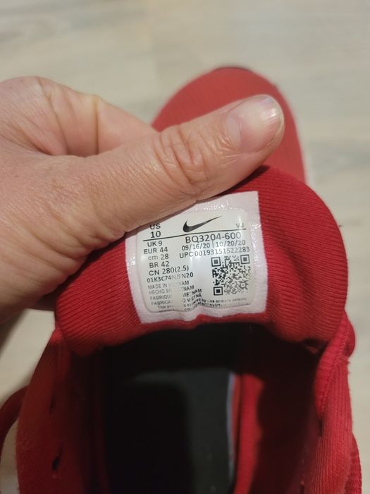 Кросівки Nike revolution 5 44 р