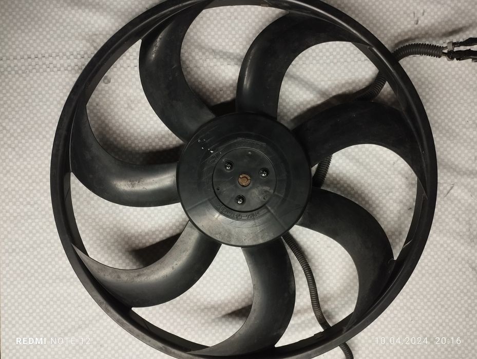 Продам вентелятор радиатораТуксон 2008