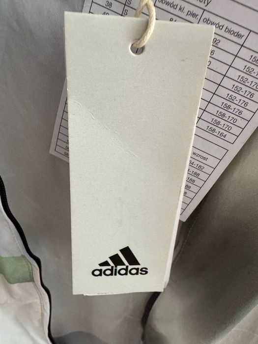 Wiatrówka Adidas