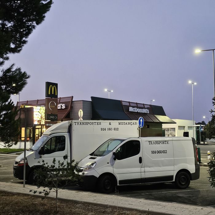 Transporte  mudanças  frete  carreto