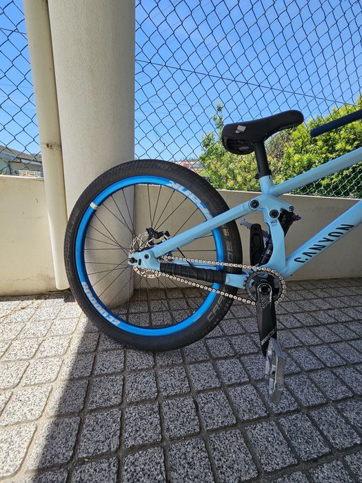 Canyon stitched 720 pro (bike dirt jump)