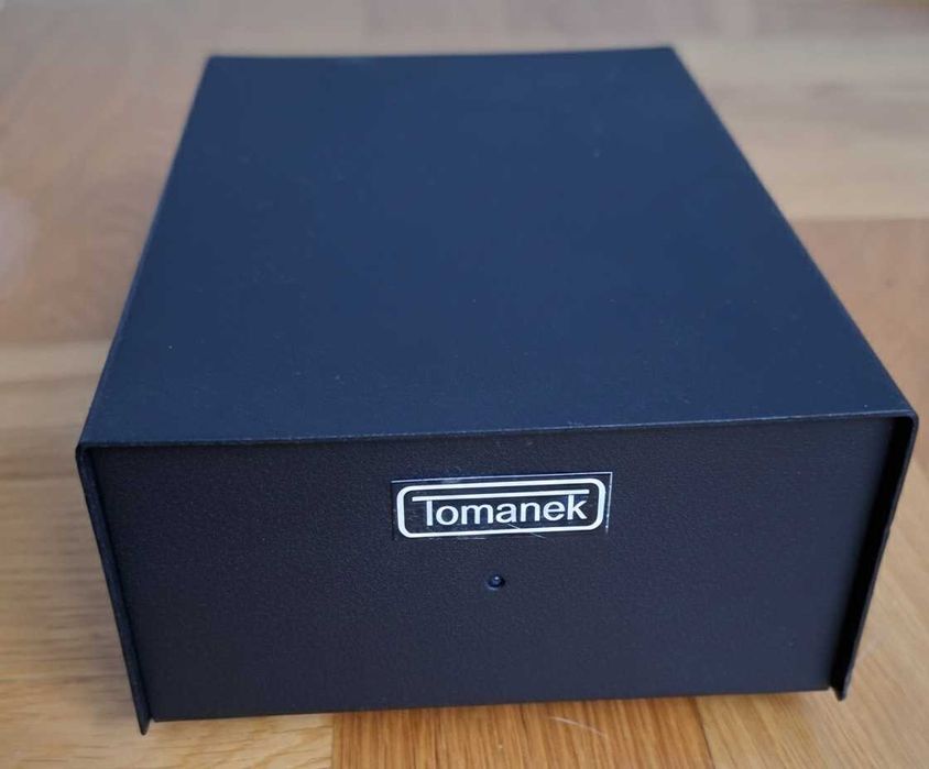 Bluesound Node 2i – z zasilaczem liniowym Tomanek