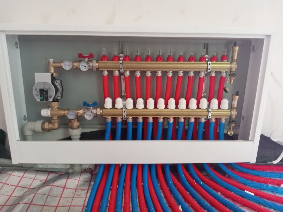 Hydraulik. Usługi hydrauliczne tradycyjne i nowoczesne.