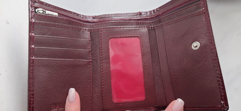 Кошелёк женский.