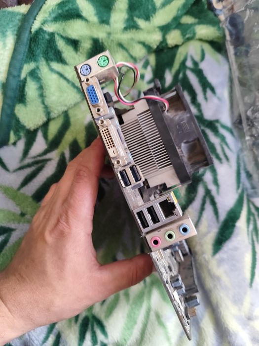 Материнська плата ASRock A55M-DGS