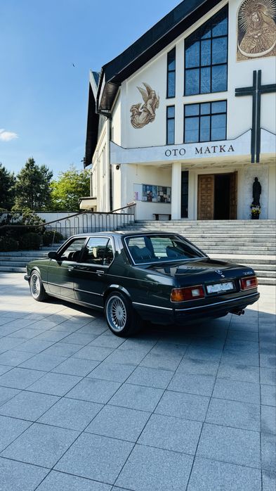 Rekinem do ślubu BMW 735i E23