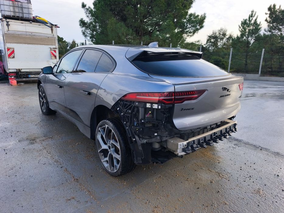 Jaguar  i-pace ev400 100% eléctrico