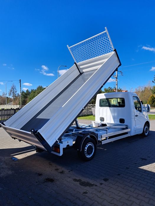 Wynajem auto  wywrotki, skrzyni,kiper na 3 strony  Renault Master 3,5t