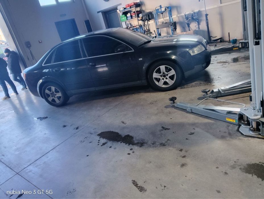 Продам авто ауду А4 2001 рік