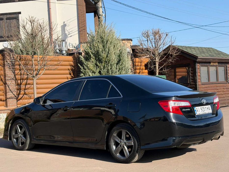 Toyota Camry 2013