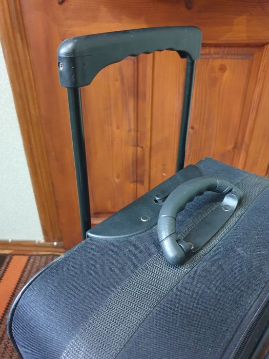 Валіза велика Wings 70см   тканина Germany