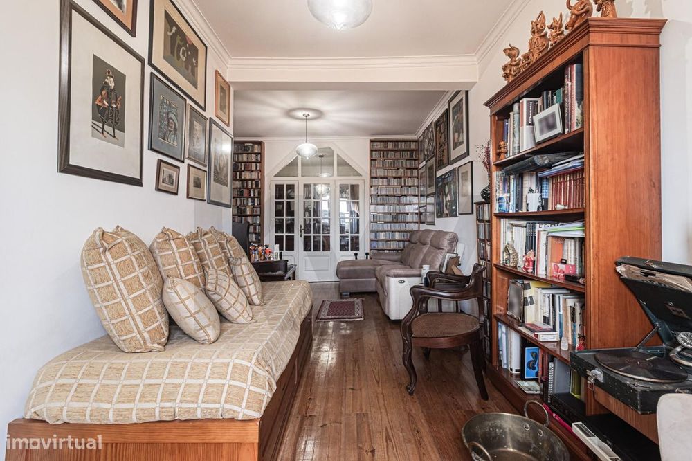 HOLLYWOOD, Casa com História, Vista que Marca, e o Melhor de Lisboa à