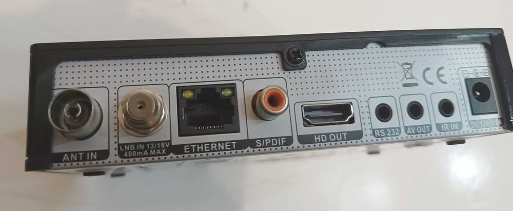 Dekoder  Combo DVB-S2/DVB-T2 /C  HEVC