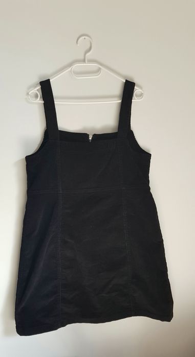 Czarna sukienka prążkowana 2XL