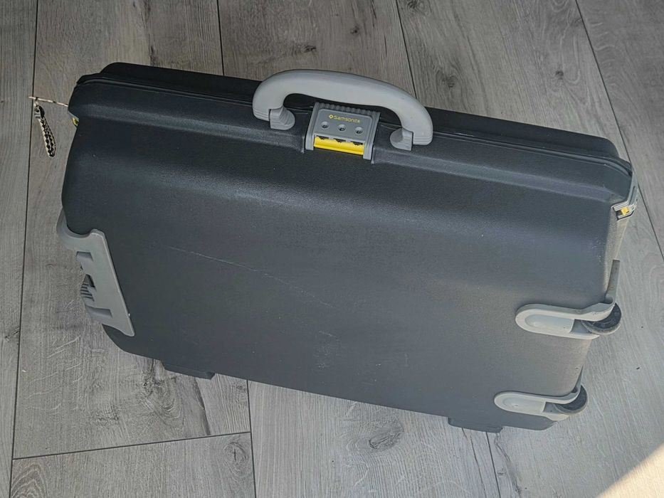 Samsonite x Ace Japan Twarda solidna walizka 58x44x17cm