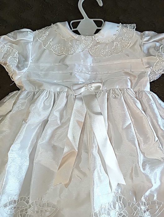 Conjunto Completo de Batismo para Menina • Marca Eles • Pronto a Usar
