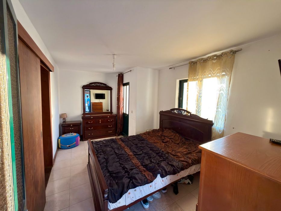Moradia t3 +2  com 2 casas de banho