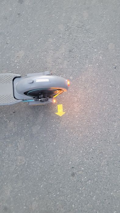 Hulajnoga Elekteyczna Motus scooty 10 plus gen 6