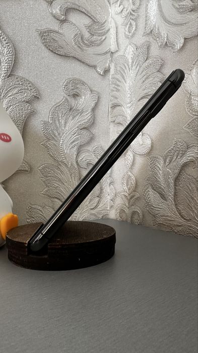 Продам Iphone 11pro 256