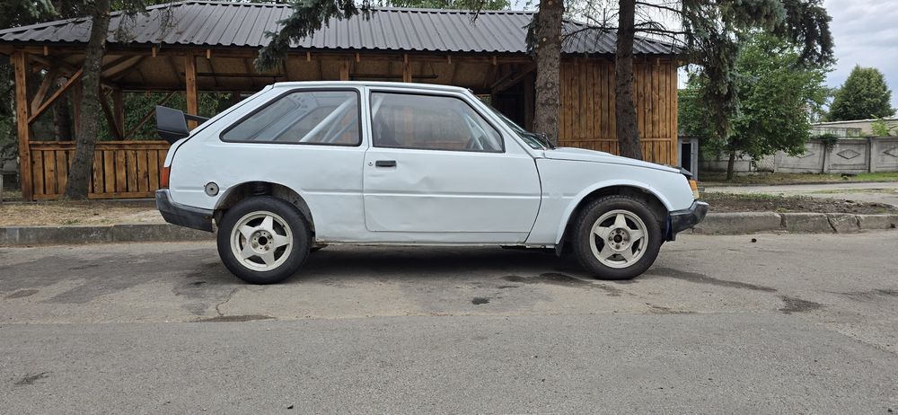 Продам спортивную таврию для кросса, ралли