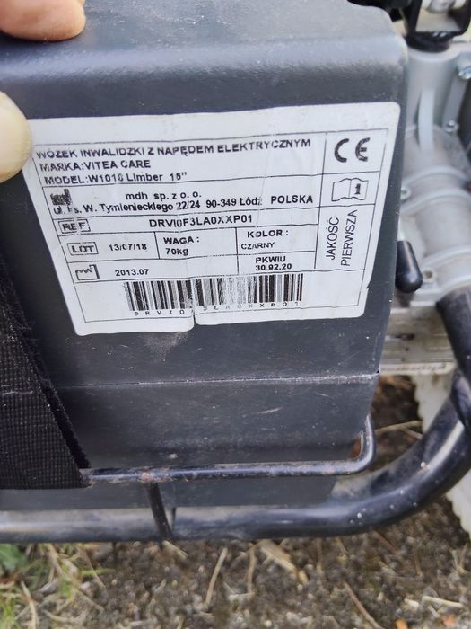 Wózek inwalidzki o napędzie elektrycznym