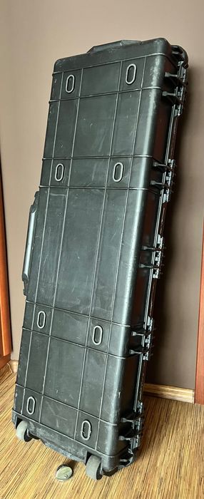 Walizka pojemnik na broń długą lub na narzędzia PDR
