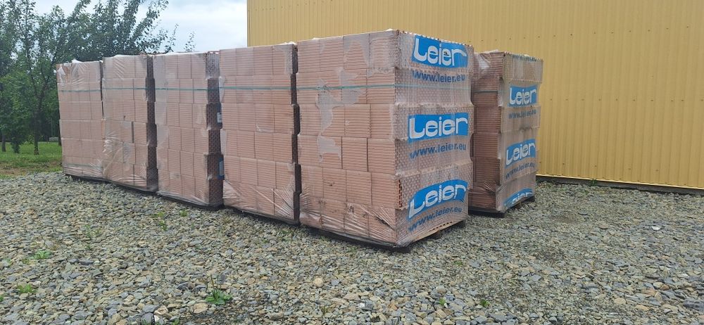 Pustak ceramiczny leier