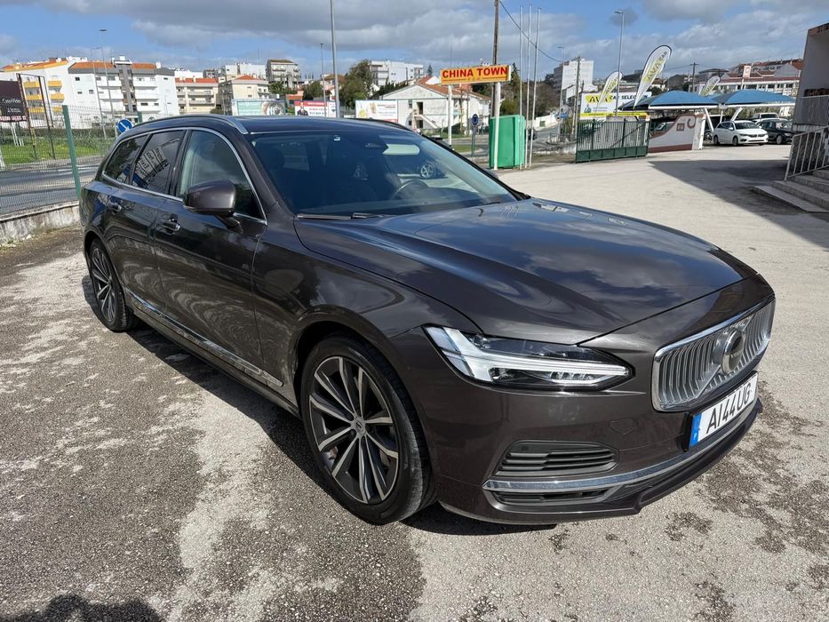 Volvo V90