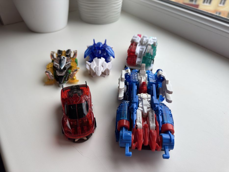 Машинка-трансформер Screechers Wild скричери