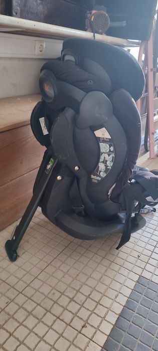 Cadeira auto Be Safe 9-25 kg. Bom estado.