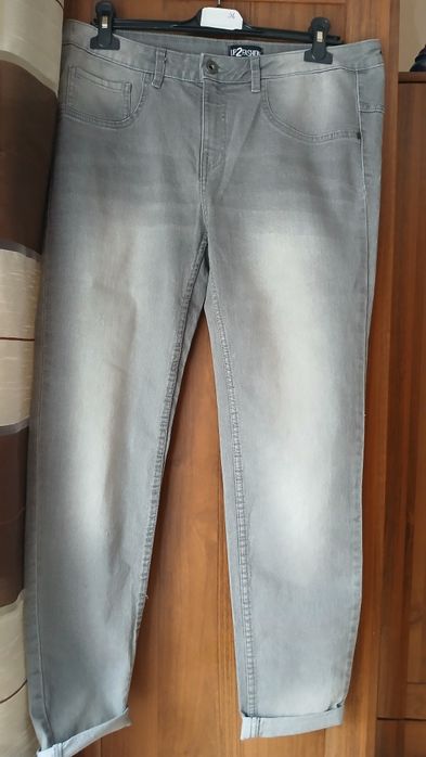 Szare dżinsy damskie  44/46 UP2Fasion