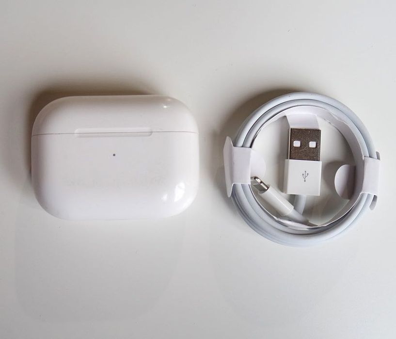 Airpods Pro Oryginalne etui ładujące do słuchawek