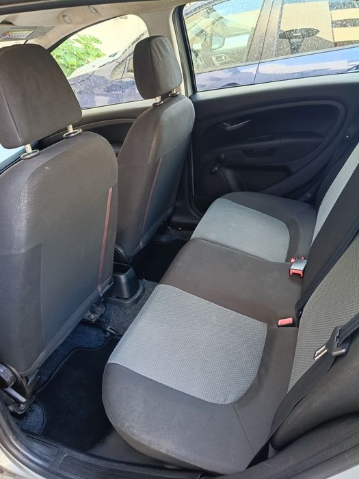 Vendo Fiat punto 2010